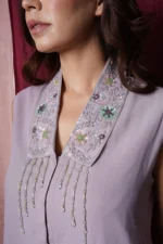 Lavender Collar Bloom